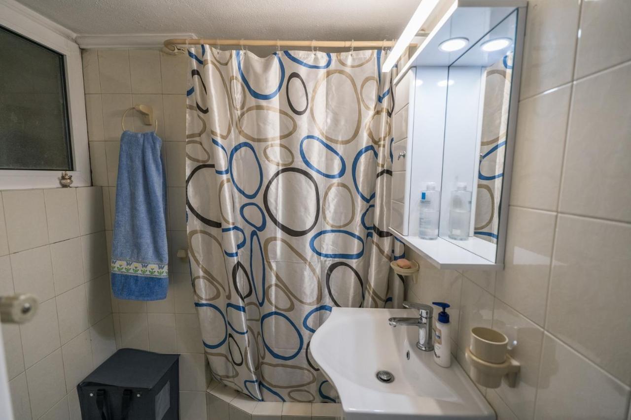 Marina Apartment Piraeus Bagian luar foto